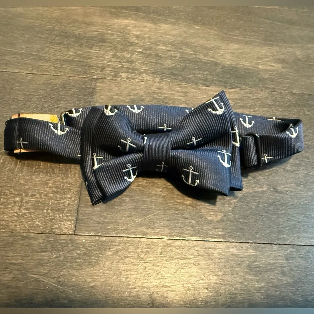 Retreez Classic Anchor Pattern Woven Microfiber Pre-tied Boy's Bow Tie